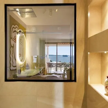 Evasion - Piscine A Debordement, Parking Prive, Clim, Splendide Vue