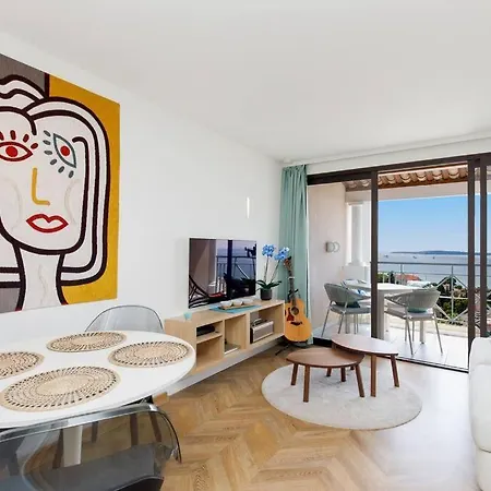 Apartment Evasion - Piscine A Debordement, Parking Prive, Clim, Splendide Vue